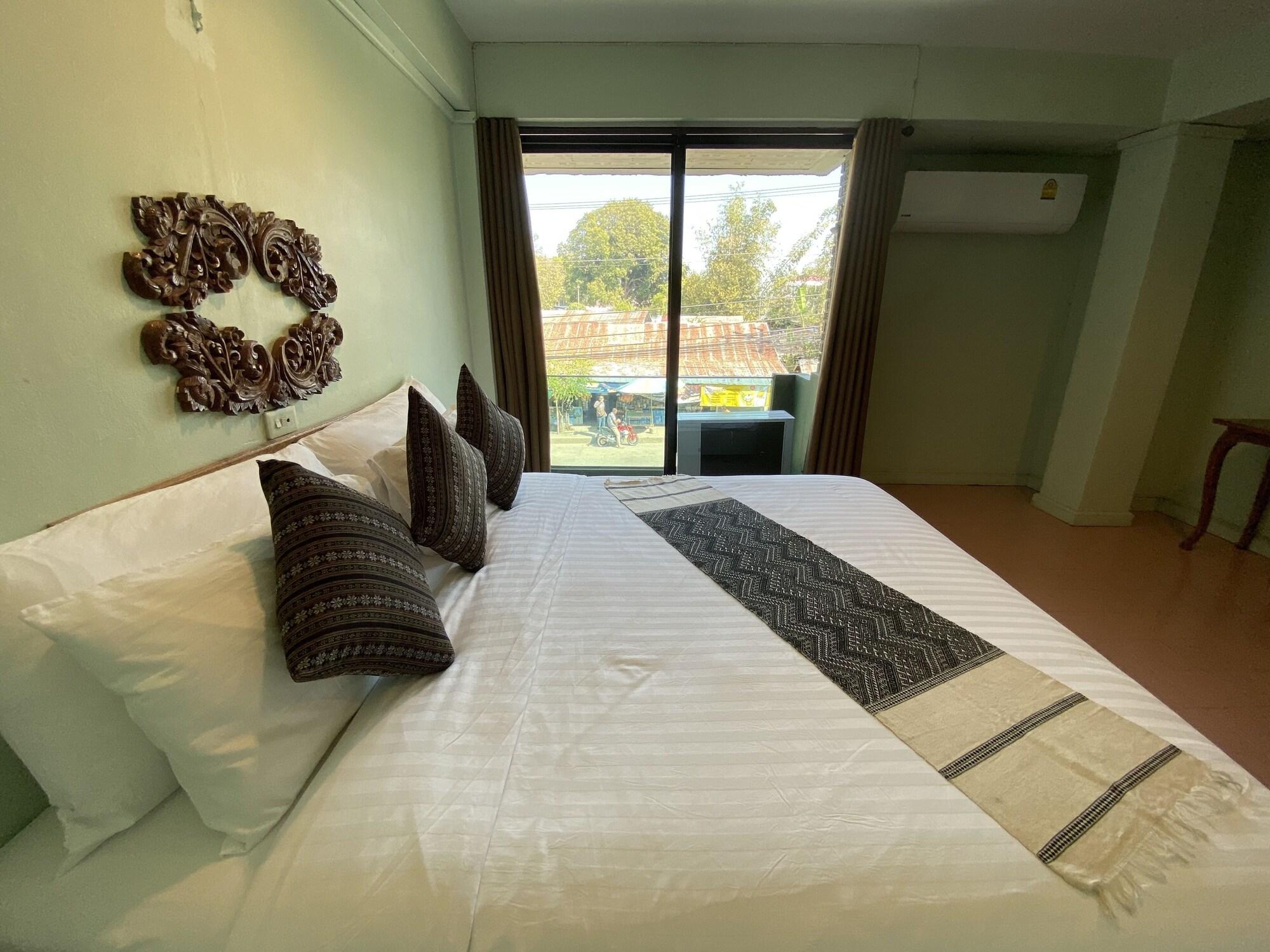 A Hotel Budget Chiang Saen Luaran gambar